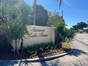 5143 NW 30th Ln in Fort Lauderdale, FL - Building Photo - Building Photo