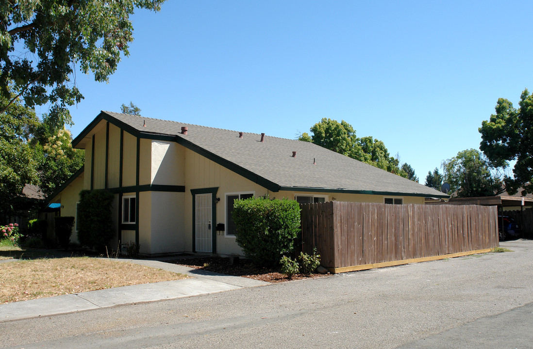 1261 Southwest Blvd in Rohnert Park, CA - Building Photo