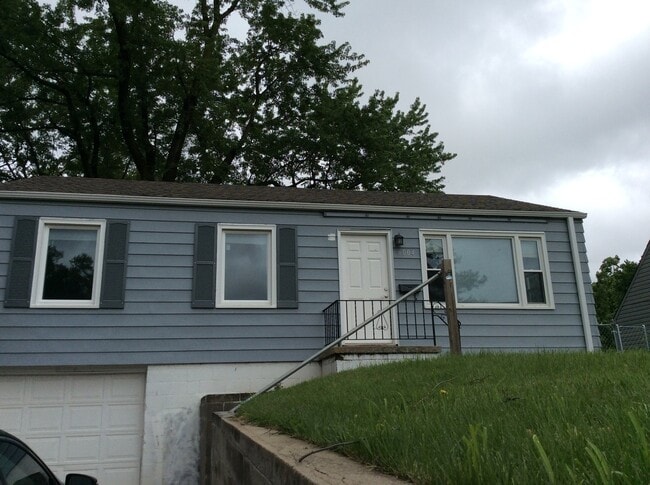 property at 8004 Park Dr
