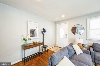 207 E 10th Ave in Conshohocken, PA - Building Photo - Building Photo