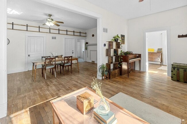 1500 Houston St, Unit Apt A in Manhattan, KS - Building Photo - Building Photo