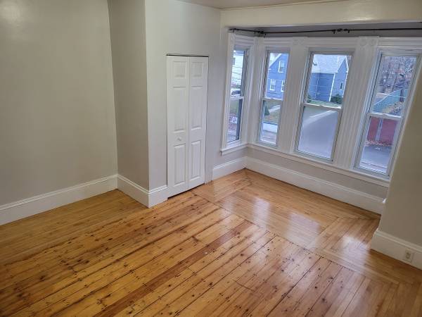 188 Perkins Ave, Unit 188 Perkins Ave in Brockton, MA - Foto de edificio - Building Photo