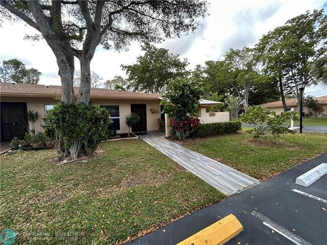 13363 Pineapple Palm Ct