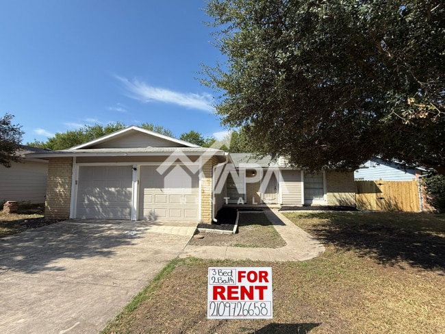 12917 Waynesboro St in San Antonio, TX - Building Photo - Building Photo