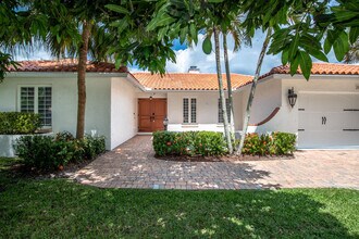 20777 Soneto Dr in Boca Raton, FL - Building Photo - Building Photo
