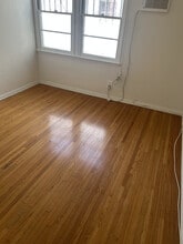 Fairfax Flats in Los Angeles, CA - Building Photo - Building Photo
