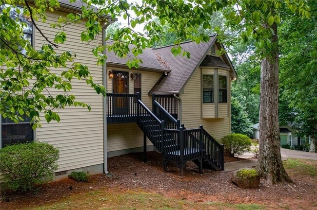 303 Cacique Ct in Woodstock, GA - Building Photo - Building Photo