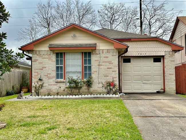 7017 Greenyard Dr in Houston, TX - Building Photo - Building Photo