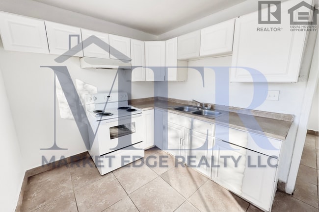 property at 1834 E Yale St