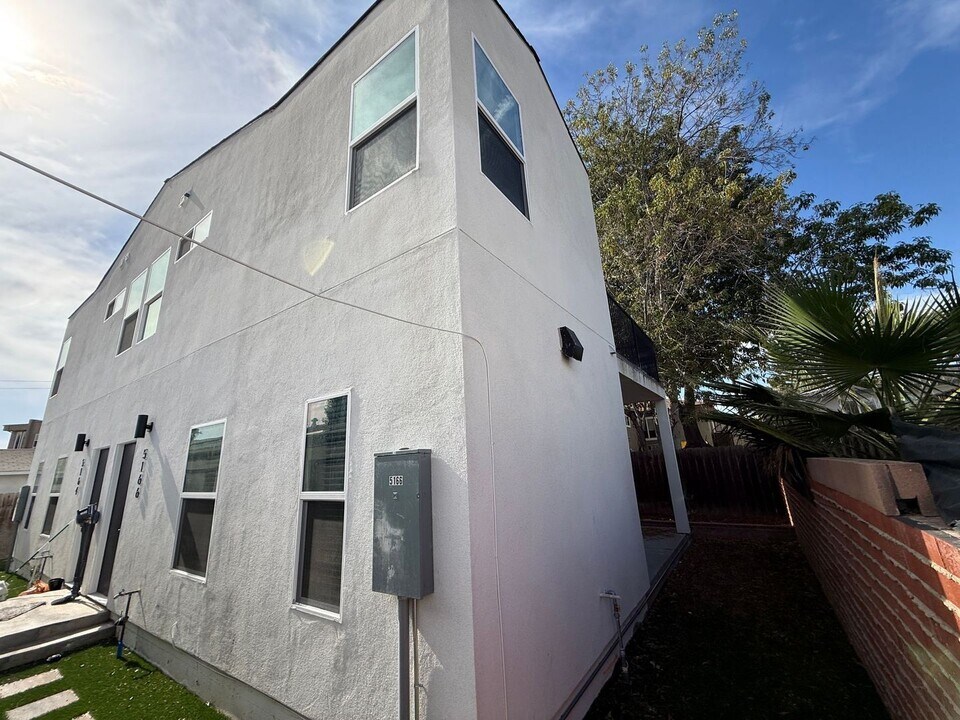 5166 Ewing St in San Diego, CA - Building Photo