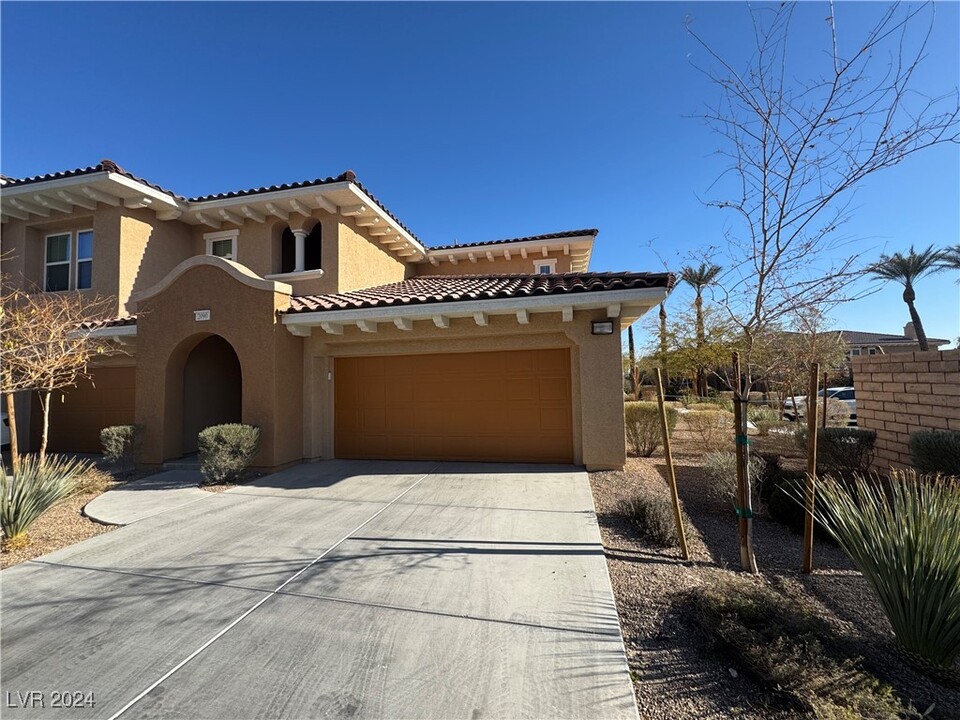 11885 Tevare Ln in Las Vegas, NV - Building Photo