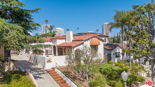 property at 1511 Pandora Ave