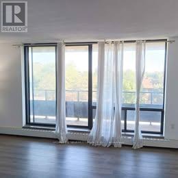 2929 Aquitaine Ave in Mississauga, ON - Building Photo