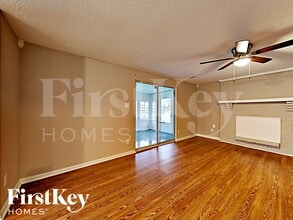 1940 Winsted Ct in Charlotte, NC - Foto de edificio - Building Photo