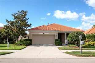 118 Treviso Ct in Venice, FL - Building Photo