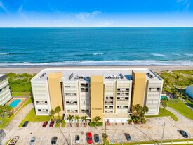 3223 S Atlantic Ave in Cocoa Beach, FL - Building Photo
