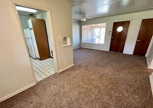 1385 Otis St in Lakewood, CO - Building Photo - Building Photo