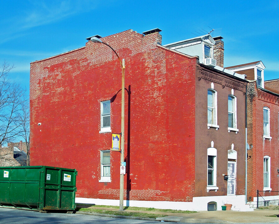 1425 Sullivan Ave in St. Louis, MO - Building Photo