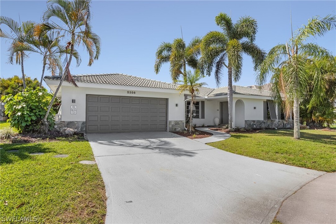 5356 Mikado Ct in Cape Coral, FL - Building Photo