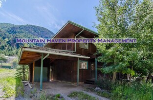 1764 Clear Creek Dr in Georgetown, CO - Building Photo