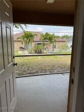 3826 SW 8th Pl in Cape Coral, FL - Building Photo - Building Photo
