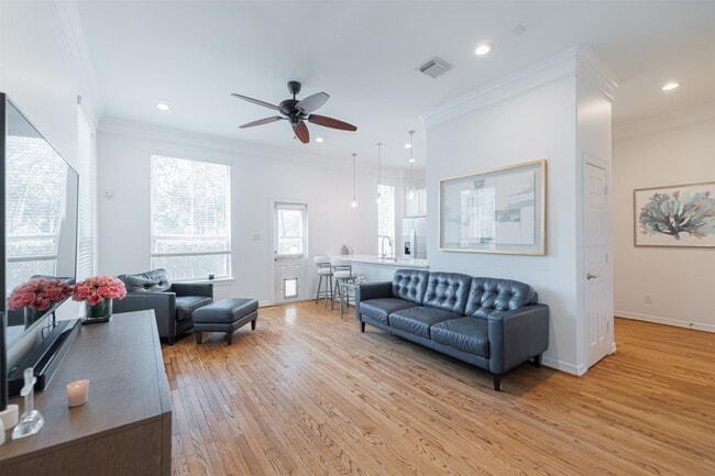 3325 New Garden View Ln