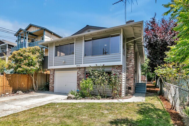 8832 20th Ave SW in Seattle, WA - Building Photo - Building Photo