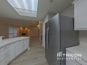 4708 N Prairieview Ct in Arlington, TX - Building Photo - Building Photo