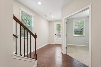 747 Topsail Ln in Alpharetta, GA - Building Photo - Building Photo