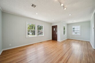 1417 S Quebec Ave in Tulsa, OK - Building Photo - Building Photo