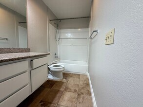 2500 San Gabriel Way in Corona, CA - Building Photo - Building Photo