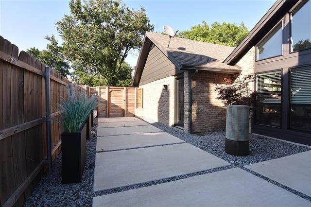 4976 Thunder Rd in Dallas, TX - Building Photo - Building Photo