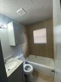 4617 Market St photo'