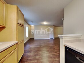 96 Blue Jasmine Ln in Summerville, SC - Building Photo - Building Photo