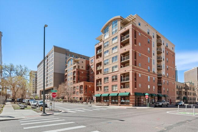 property at 1975 N Grant St