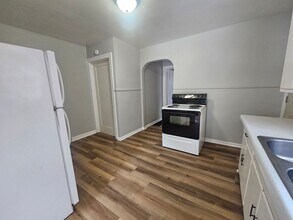 2710 E 10th St in Anderson, IN - Building Photo - Building Photo