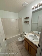 1090 Early Dr NW in Palm Bay, FL - Building Photo - Building Photo