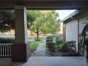 5534 New Vista Dr in Rocklin, CA - Foto de edificio - Building Photo
