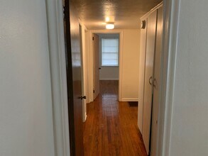 1642 Sharkey St in Tallahassee, FL - Building Photo - Building Photo