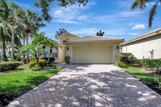 9798 Casa Mar Dr in Wellington, FL - Building Photo - Building Photo