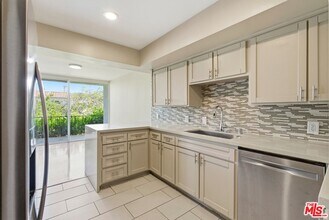 1230 Princeton St in Santa Monica, CA - Building Photo - Building Photo