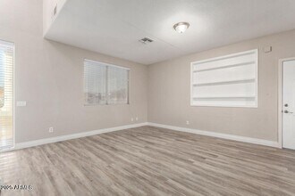 1819 W Joy Ranch Rd in Phoenix, AZ - Building Photo - Building Photo