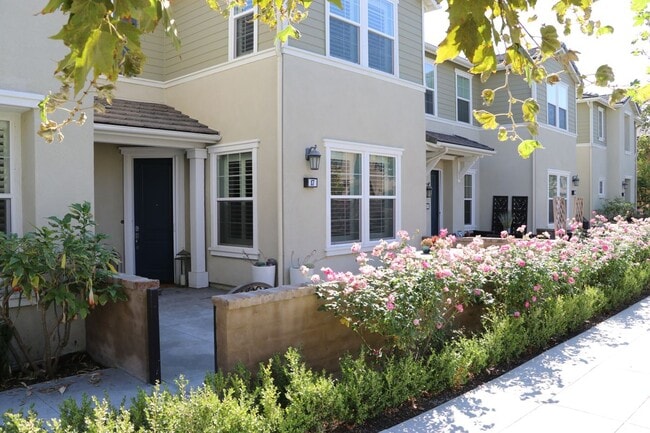 17 Piara St in Ladera Ranch, CA - Building Photo - Building Photo