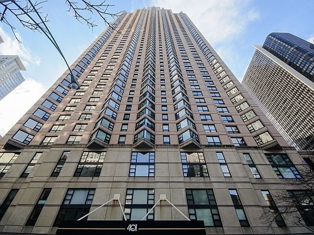 property at 401 E Ontario St