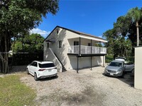 343 Menores Ave in Coral Gables, FL - Building Photo - Building Photo