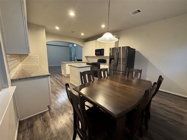 property at 10435 Moraine Lake Dr