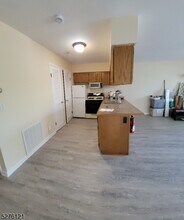 22 Wimbledon Dr in Vernon, NJ - Building Photo - Building Photo