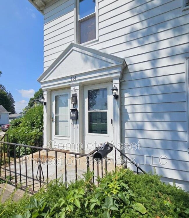 property at 114 I St