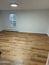 5 Maple St in Rensselaer, NY - Building Photo - Building Photo