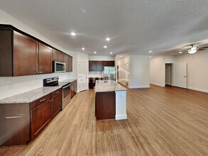 4393 N Morgan Way in Eagle Mountain, UT - Building Photo - Building Photo